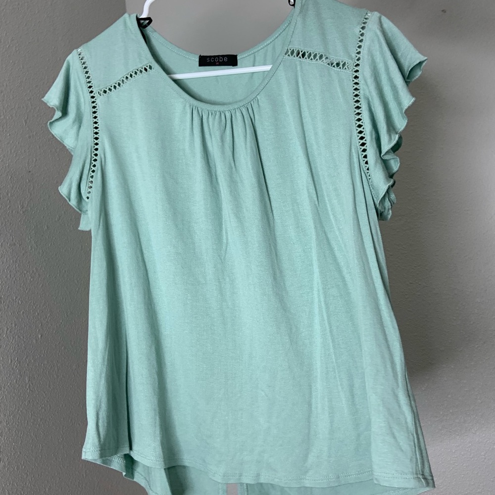 Short sleeved blouse